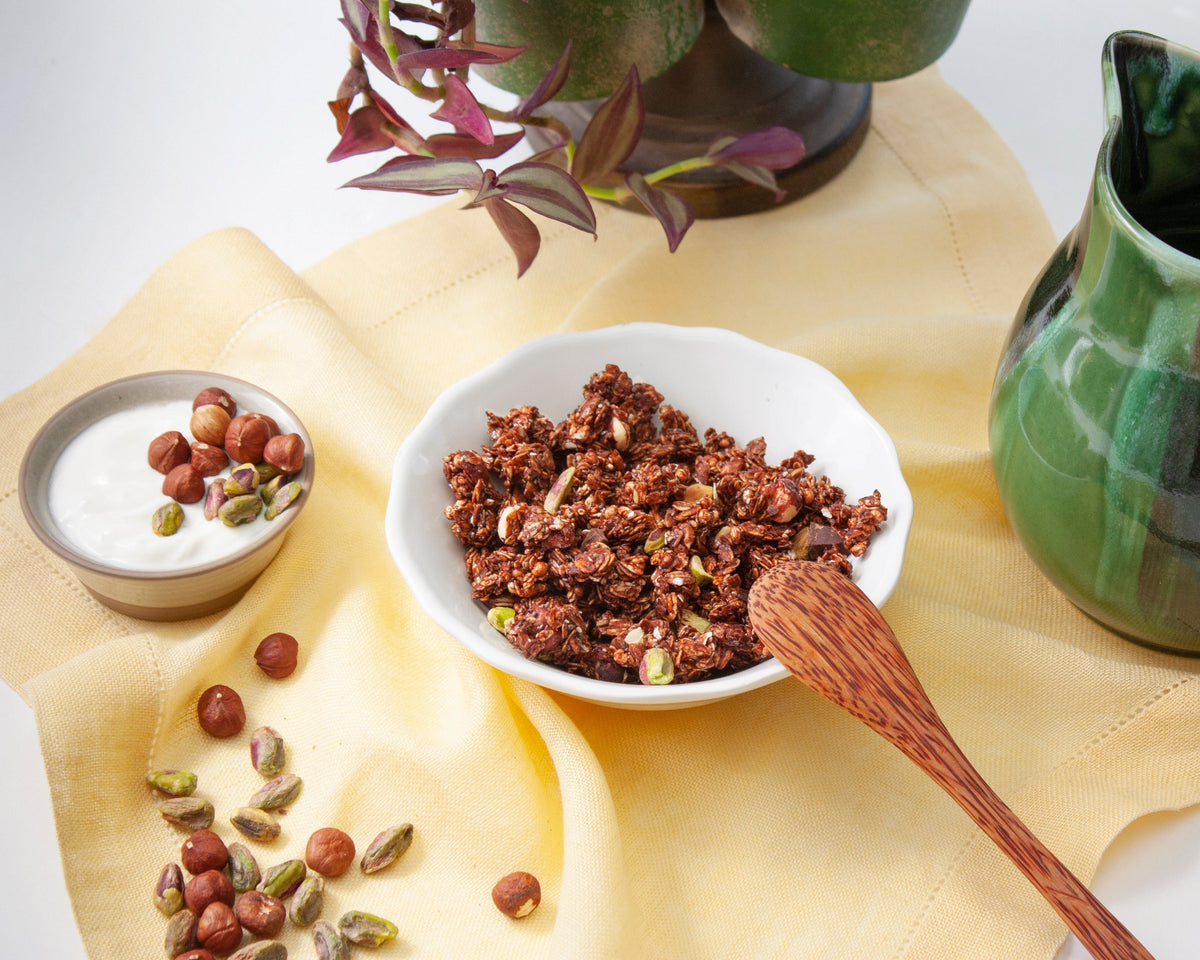 Granola de Chocolate, Pistachos y Avellanas · Sierra Eco Foods